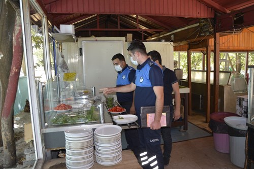 Zabıta müdürlüğü ekiplerimiz, kent merkezinde bulunan lokanta ve yemekhaneleri denetledi